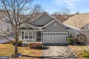 291 Bridgewater Cir, Fredericksburg, VA 22406 - Photo 2