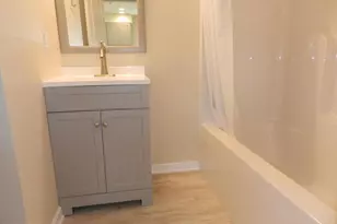 302 Claiborne Ave, Fredericksburg, VA 22405 - Photo 10