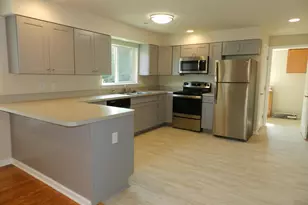 302 Claiborne Ave, Fredericksburg, VA 22405 - Photo 6