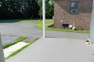 302 Claiborne Ave, Fredericksburg, VA 22405 - Photo 14