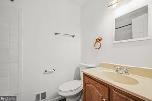 1106 Thomas Jefferson Pl, Fredericksburg, VA 22405 - Photo 18