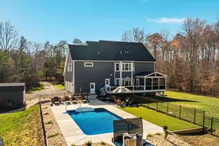 10 Cardinal Crest Dr, Fredericksburg, VA 22406 - Photo 2