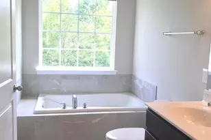 92 Andrews Pl, Fredericksburg, VA 22405 - Photo 6