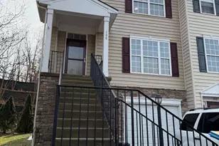 100 Mooring Ct, Stafford, VA 22554 - Photo 2