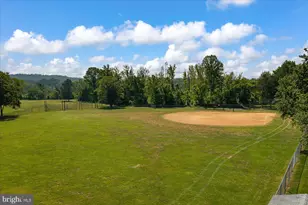 2407 Harpoon Dr, Stafford, VA 22554 - Photo 72