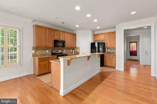 195 Castle Hill Dr, Fredericksburg, VA 22406 - Photo 6