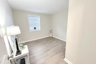 102 Grosvenor Ln, Stafford, VA 22554 - Photo 10