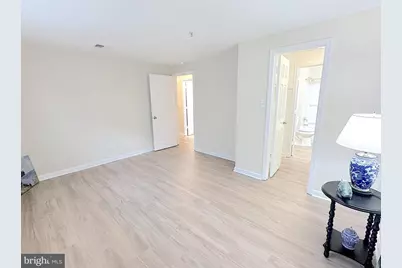 102 Grosvenor Lane #APT 2, Stafford, VA 22556 - Photo 8