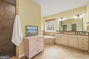 160 Queen Laurens Ct, Fredericksburg, VA 22406 - Photo 26