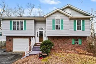 23 Brentwood Ln, Fredericksburg, VA 22405 - Photo 1