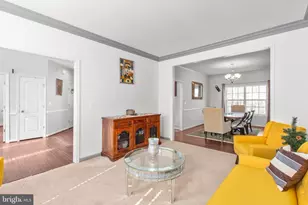 74 Crowncrest Rd, Fredericksburg, VA 22406 - Photo 12