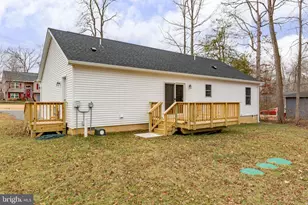 24 Breezy Hill Dr, Stafford, VA 22556 - Photo 28