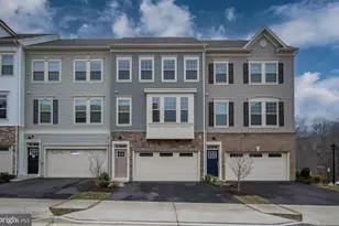 1229 Creek Bank Dr, Stafford, VA 22554 - Photo 4