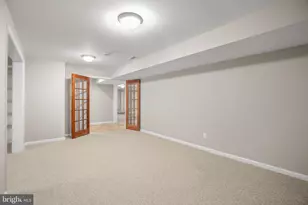 207 Old Landing Ct, Fredericksburg, VA 22405 - Photo 32