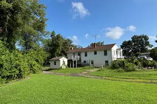 24 Virginia Ave, Fredericksburg, VA 22405 - Photo 2