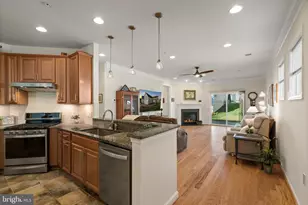 20 Fenwick Dr, Fredericksburg, VA 22406 - Photo 10