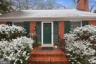 1007 Manning Dr, Fredericksburg, VA 22405 - Photo 2