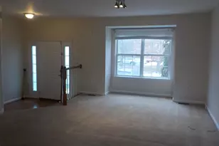 703 Kings Crest Dr, Stafford, VA 22554 - Photo 4