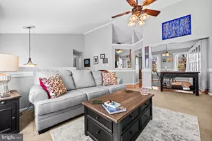 49 Little Oak Rd, Fredericksburg, VA 22405 - Photo 2