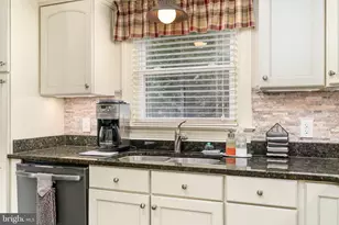 511 Ferry Rd, Fredericksburg, VA 22405 - Photo 18