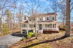 1339 Aquia Dr, Stafford, VA 22554 - Photo 2