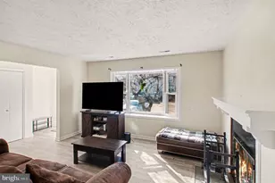 102 Austin Ct, Stafford, VA 22554 - Photo 4