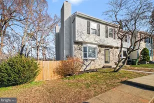 102 Austin Ct, Stafford, VA 22554 - Photo 2