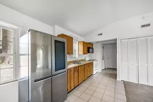 208 Telegraph Rd, Stafford, VA 22554 - Photo 6