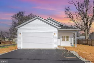 277 White Oak Rd, Fredericksburg, VA 22405 - Photo 1