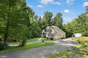 17 Old Banks Dr, Fredericksburg, VA 22406 - Photo 4