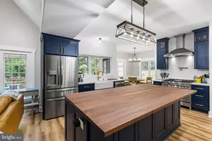 17 Old Banks Dr, Fredericksburg, VA 22406 - Photo 10