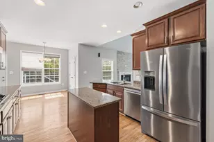 265 Renegade Dr, Fredericksburg, VA 22406 - Photo 12