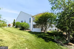 27 Hanover Ct, Fredericksburg, VA 22406 - Photo 26