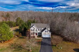 15 Piney Hill Ln, Fredericksburg, VA 22406 - Photo 4