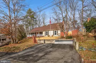 2018 Victoria Dr, Stafford, VA 22554 - Photo 2