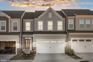 225 Smokebush Dr, Stafford, VA 22554 - Photo 2