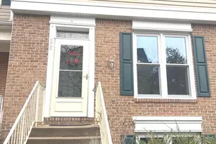 308 Falkirk Ct, Fredericksburg, VA 22406 - Photo 2