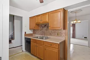 64 Bristol Ct, Stafford, VA 22556 - Photo 6