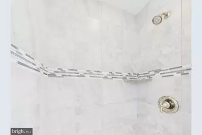 8 Howard Circle, Fredericksburg, VA 22405 - Photo 18