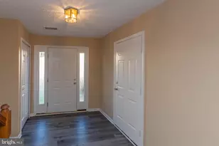 506 Waters Cove Ct, Stafford, VA 22554 - Photo 2