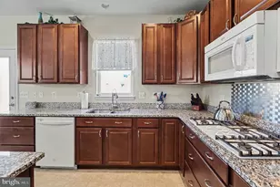 51 Charter Gate Dr, Fredericksburg, VA 22406 - Photo 6