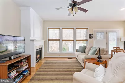 6 Dayton Circle, Fredericksburg, VA 22406 - Photo 2