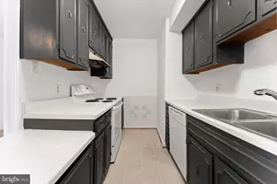 21 Coventry Ct, Fredericksburg, VA 22405 - Photo 8