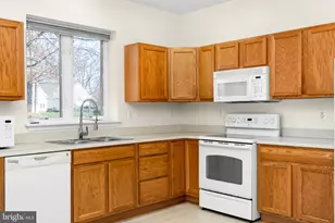 10 Hartford Way, Fredericksburg, VA 22406 - Photo 16