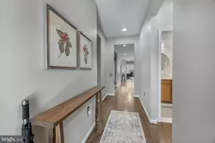 147 Long Point Dr, Fredericksburg, VA 22406 - Photo 6