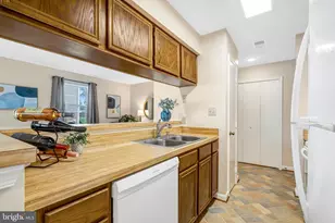 202 Grosvenor Ln, Stafford, VA 22556 - Photo 12