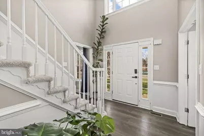 32 Norfolk Street, Fredericksburg, VA 22406 - Photo 2