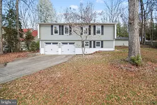2030 Victoria Dr, Stafford, VA 22554 - Photo 2
