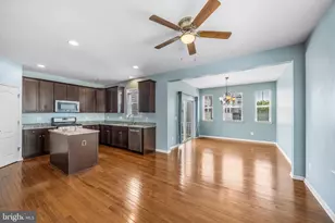 7 Coulter Ln, Stafford, VA 22554 - Photo 10