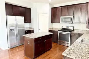 7 Coulter Ln, Stafford, VA 22554 - Photo 6